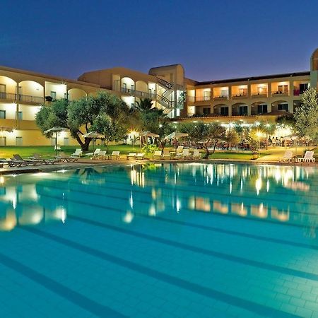 Marianna Palace Hotel Колимбия Екстериор снимка