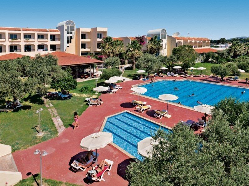 Marianna Palace Hotel Колимбия Екстериор снимка
