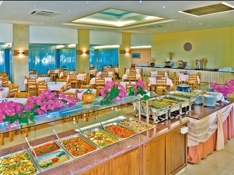 Marianna Palace Hotel Колимбия Екстериор снимка